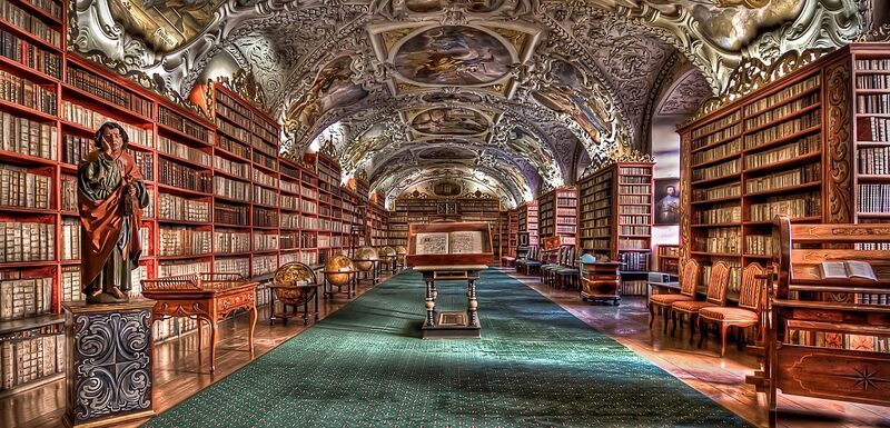 Arquivo:Biblioteca-Strahov.jpg